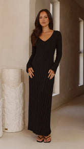 Cyra Long Sleeve Maxi Dress Black