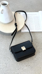 Chelsea Cross Body Bag Black