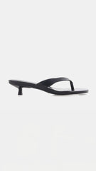 Corri Heel Black