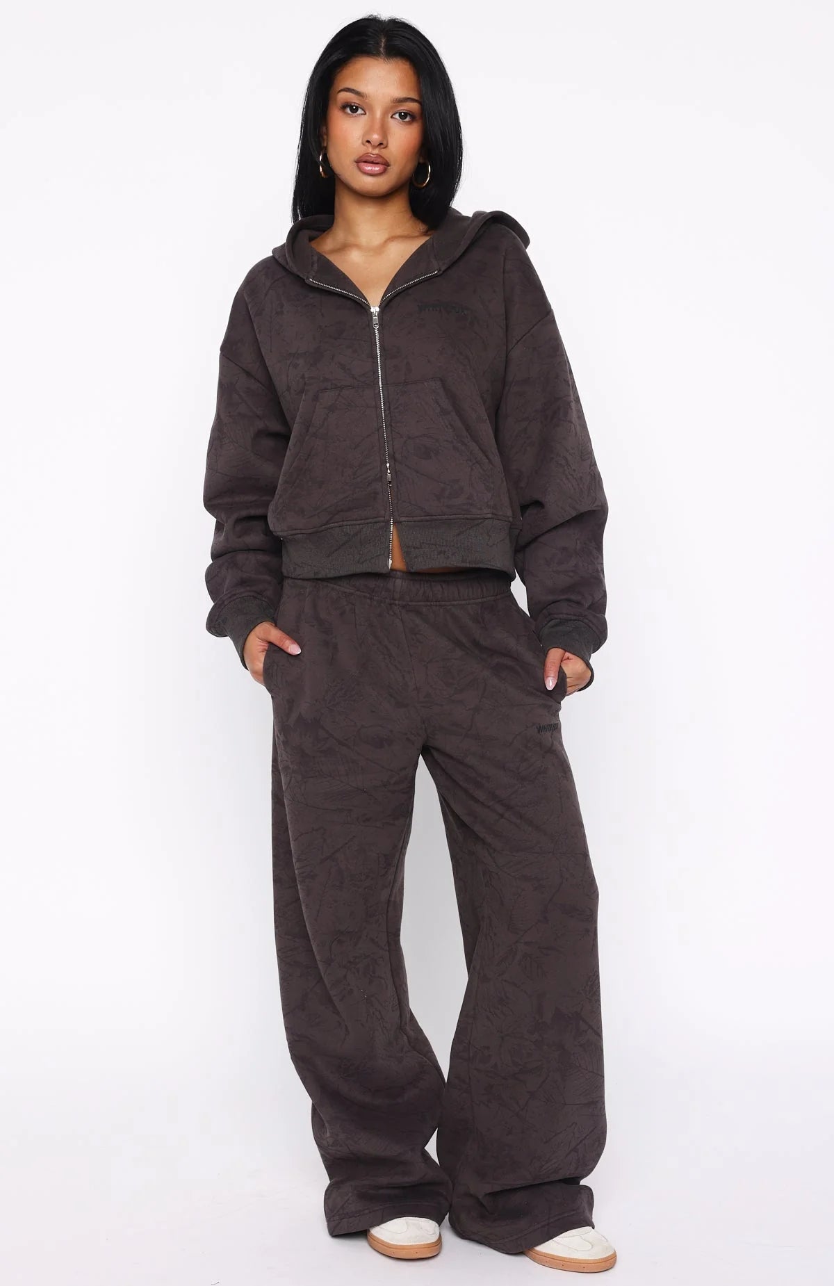 Hiding Away Wide Leg Sweatpants Dark Camo