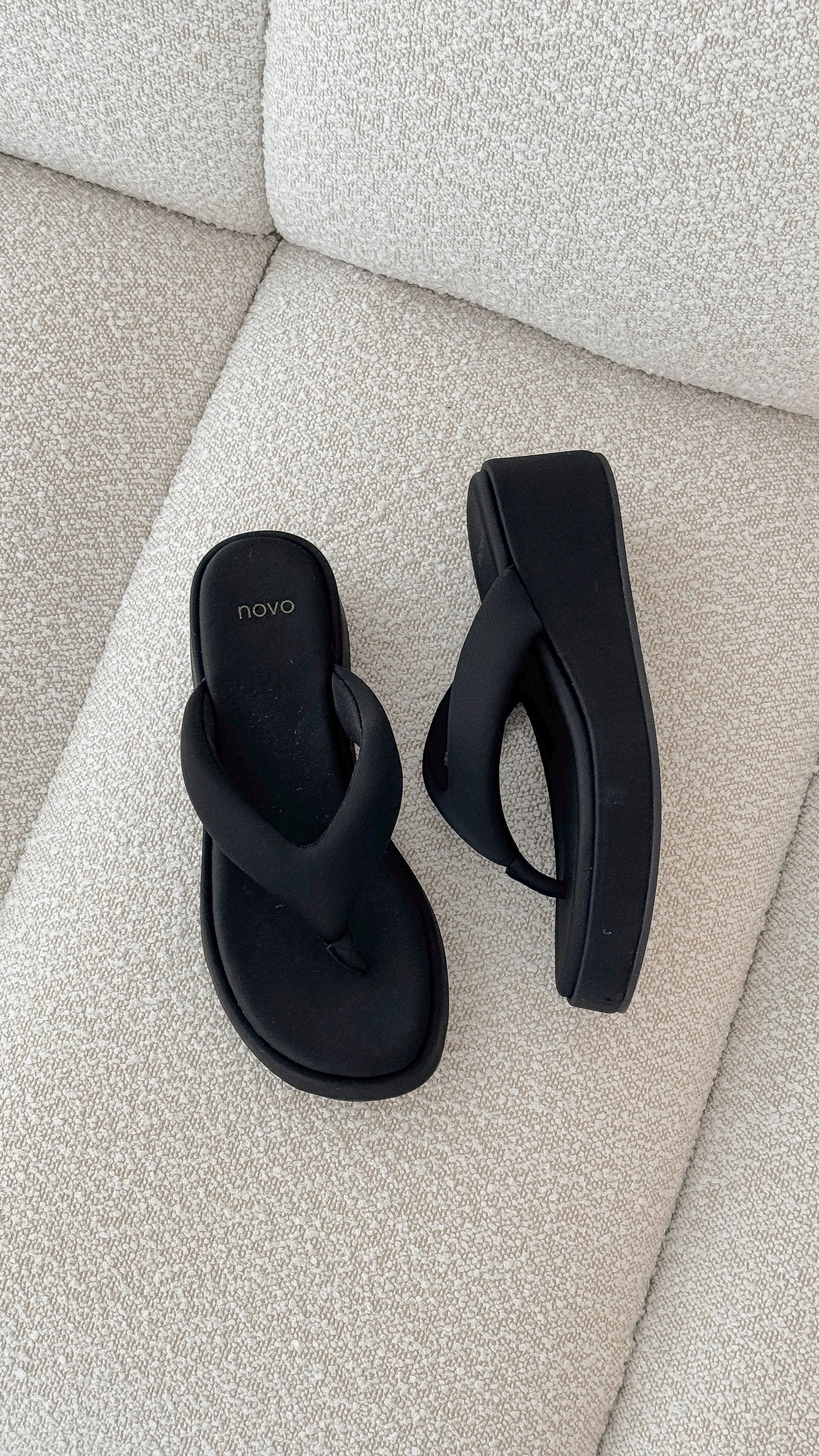 Bibiana Platform Thong Black