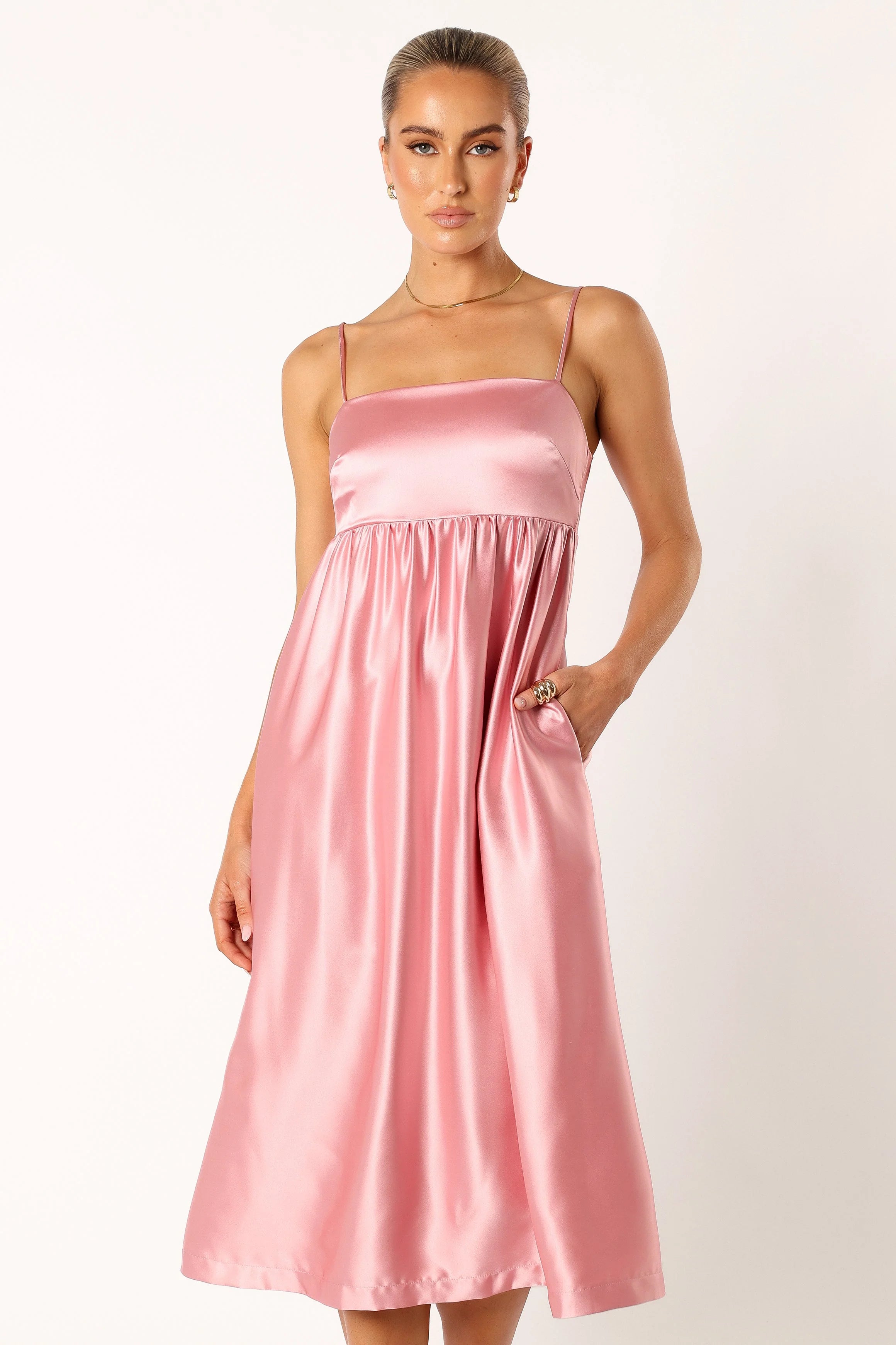 Teagan Bow Back Midi Dress Soft Pink