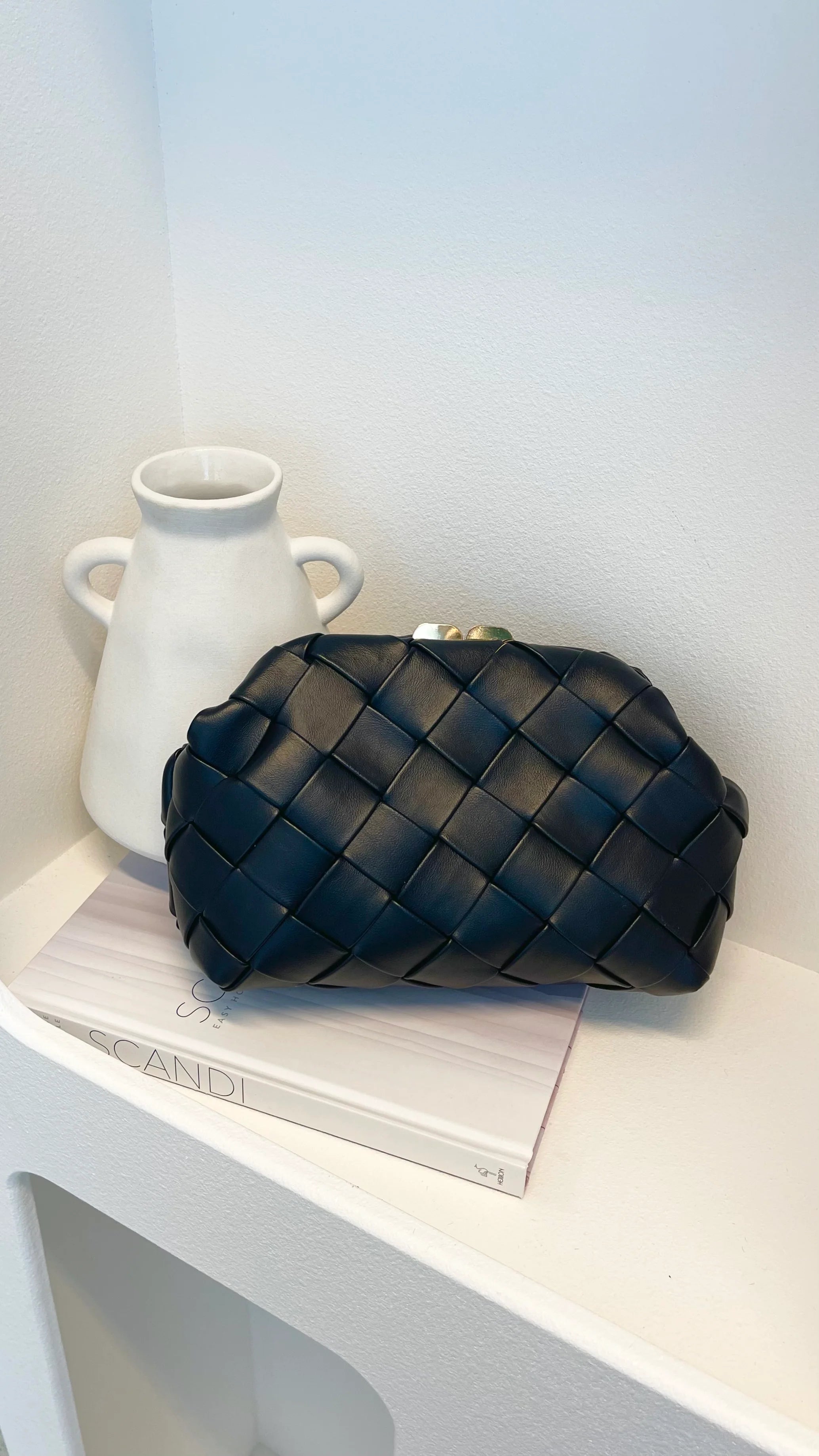 Vasanti Woven Clutch Black