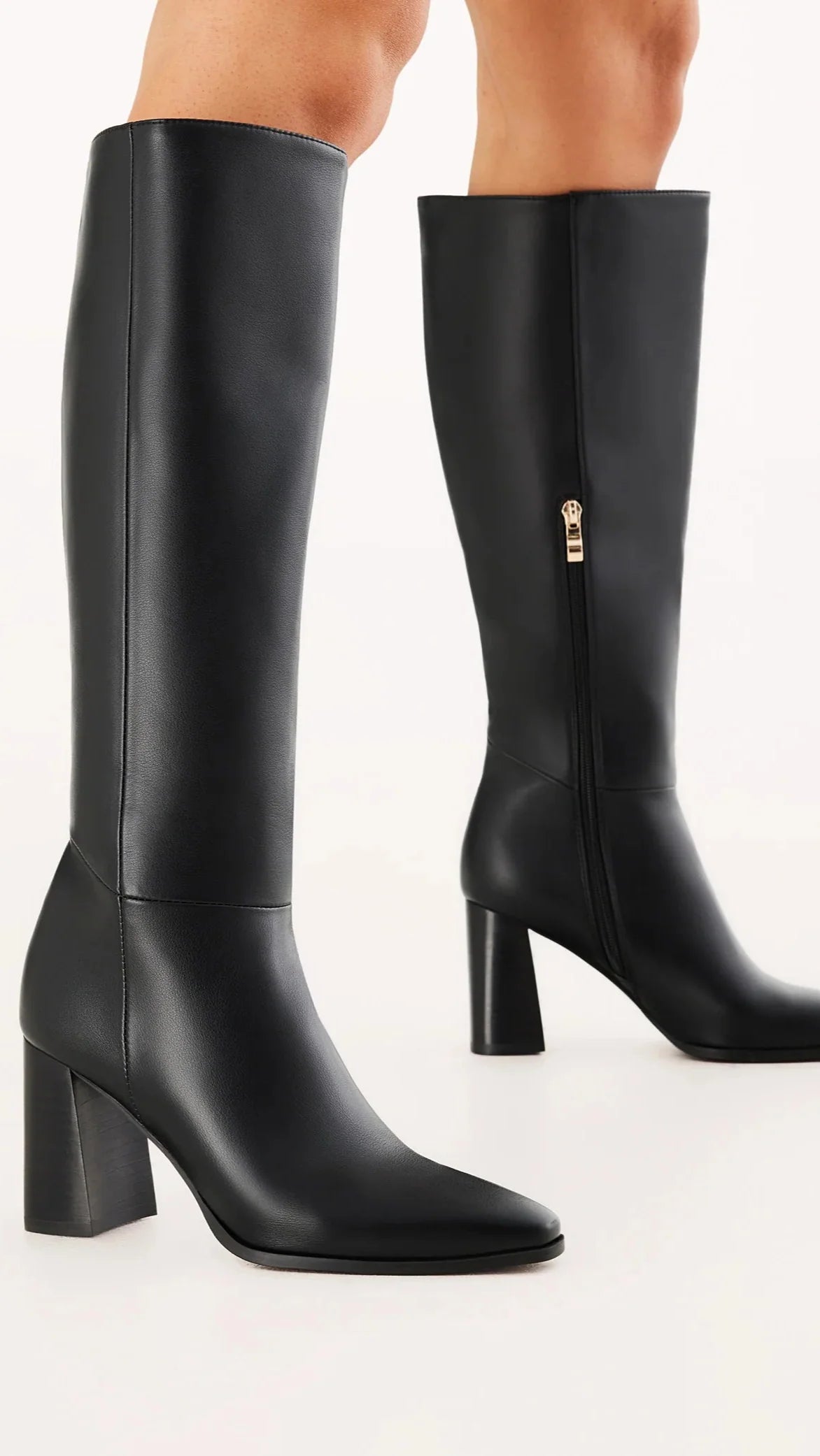 Vallia Boots Black