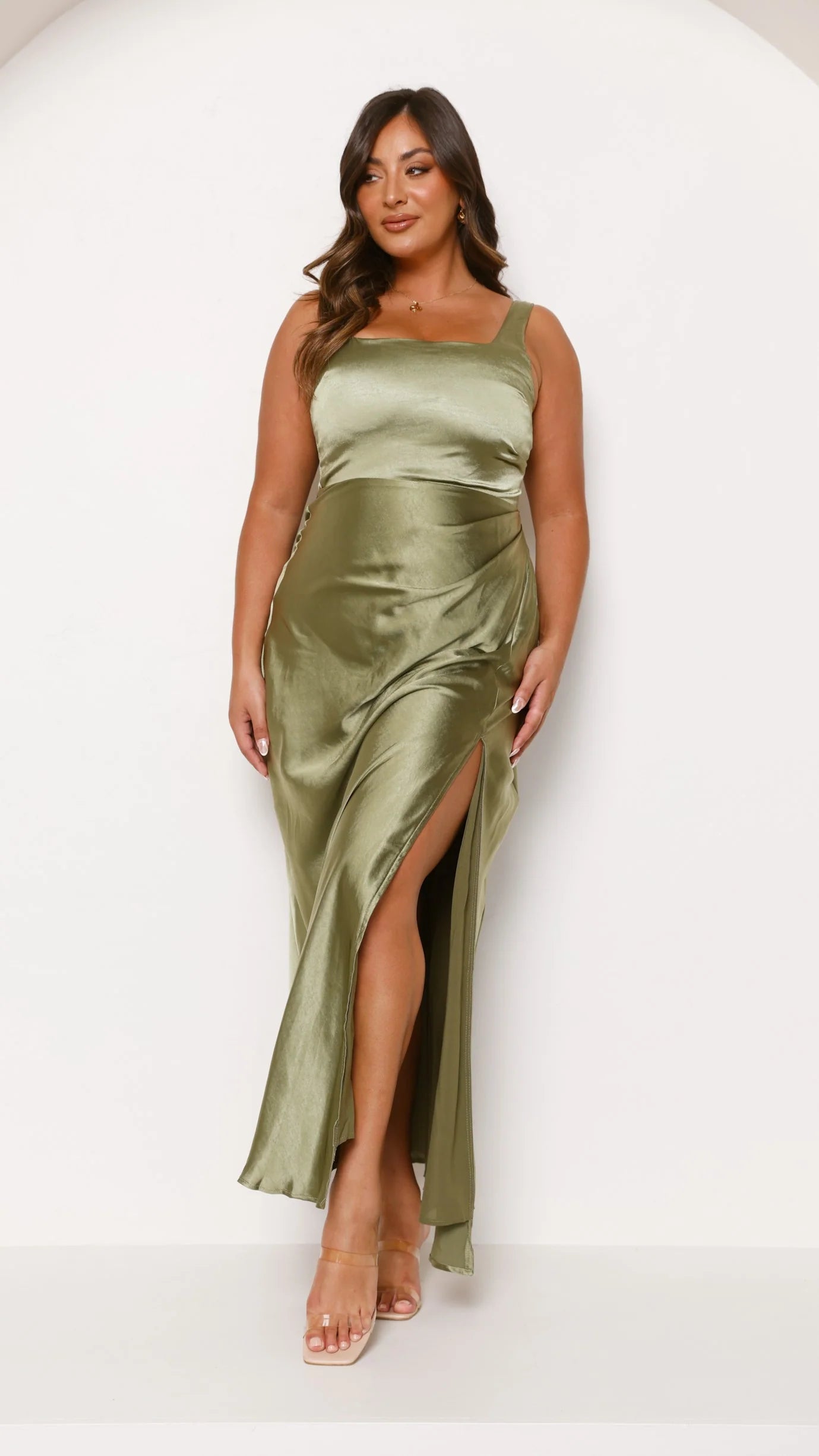 Alaria Maxi Dress Olive