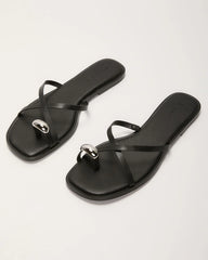 Poppie Toe Ring Sandals