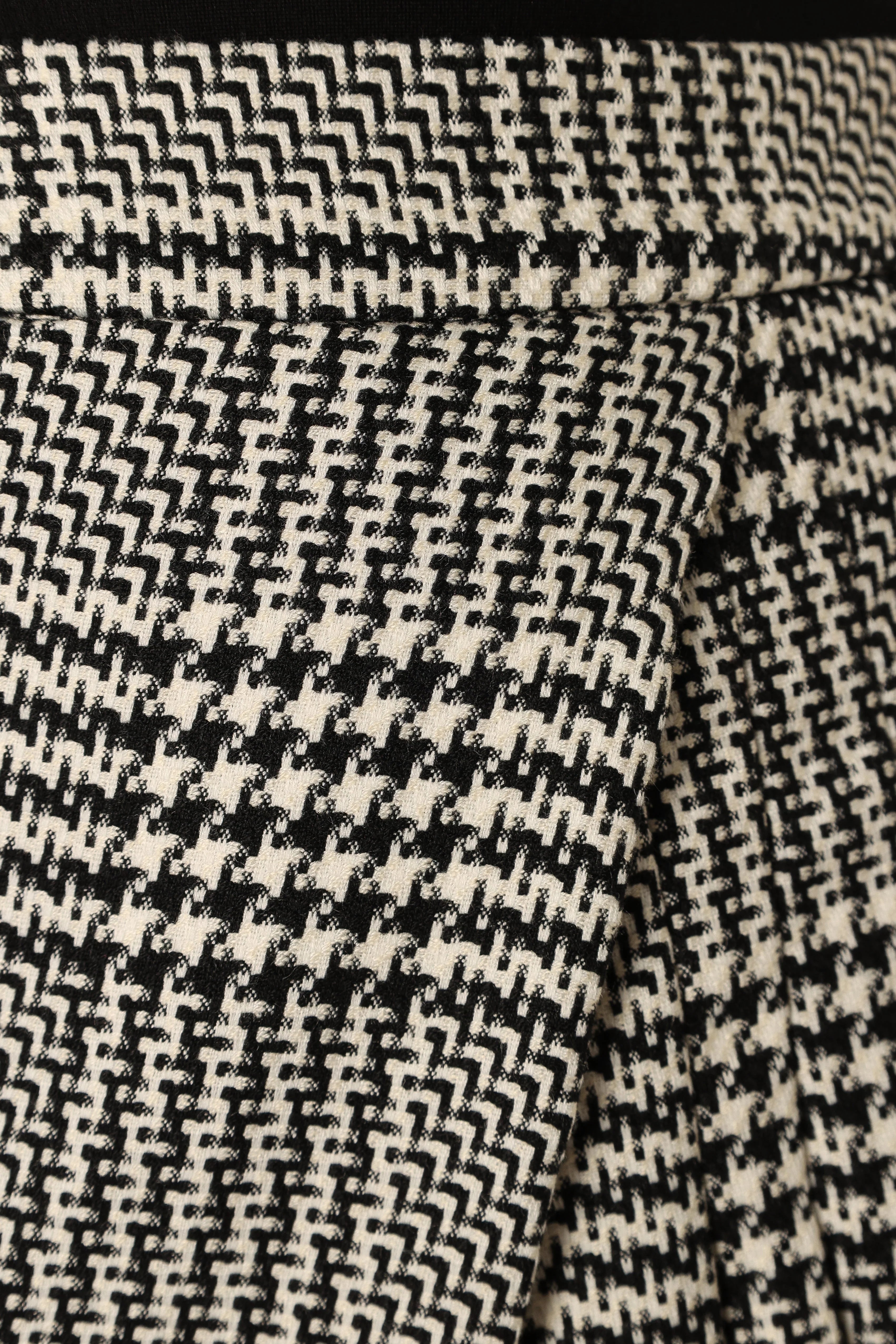 Natasha Mini Skort Black White