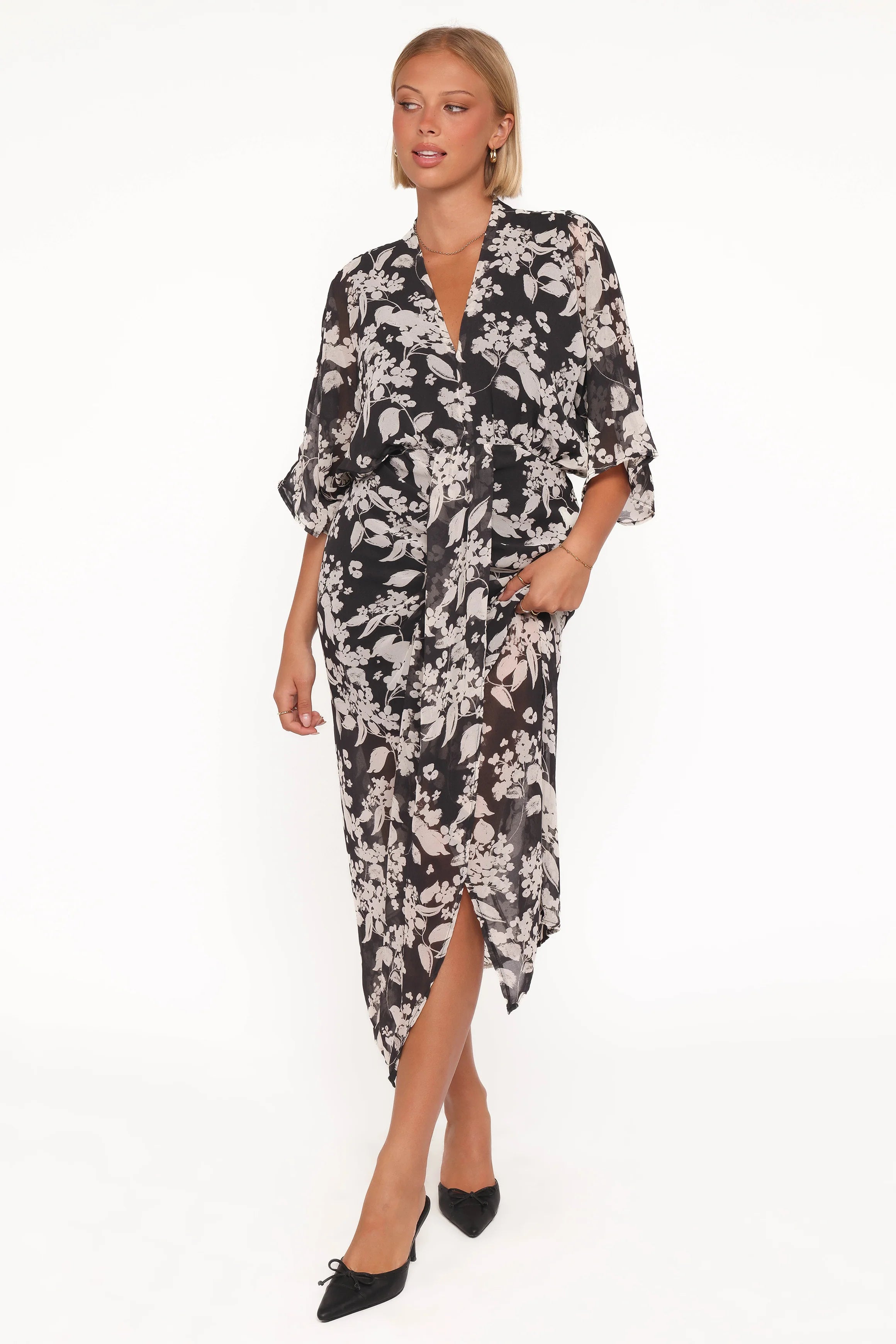 Audrina Maxi Dress Black Floral
