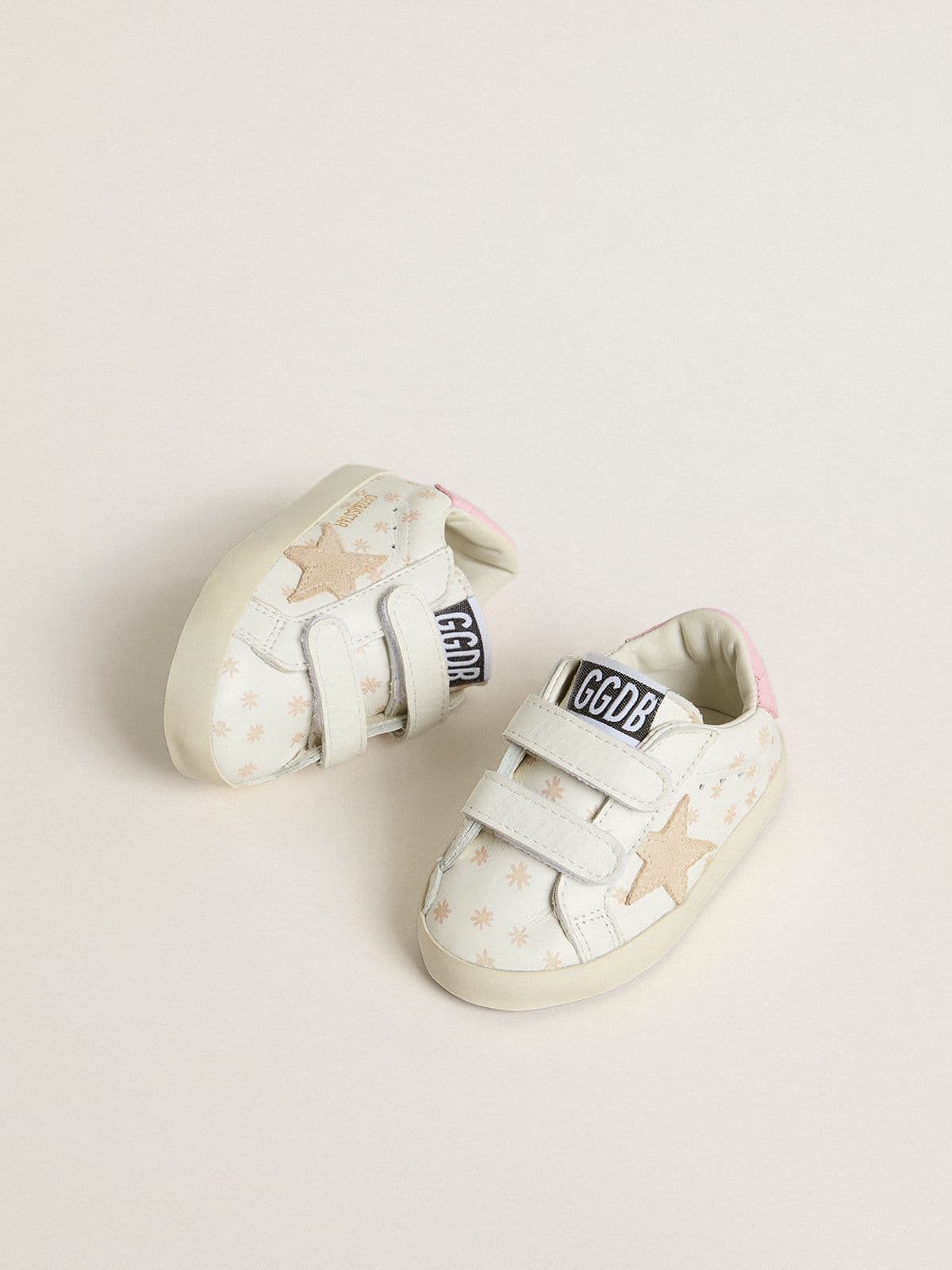 Baby School in nappa with pink flower motif and beige suede star