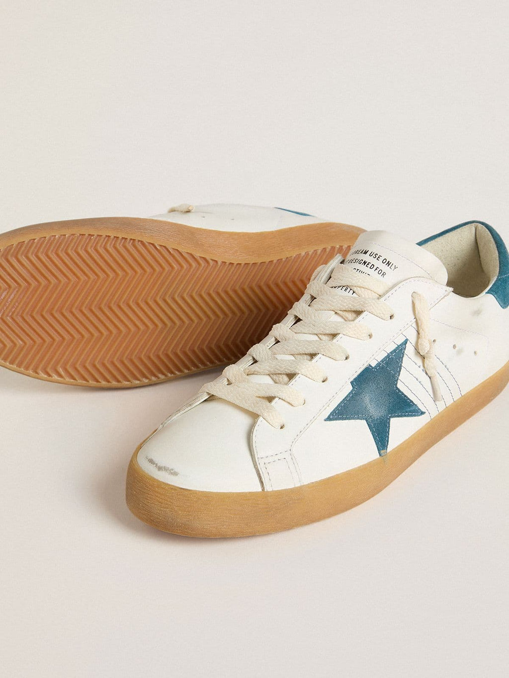 Men's Super-Star in leather with petrol-blue suede star and heel tab