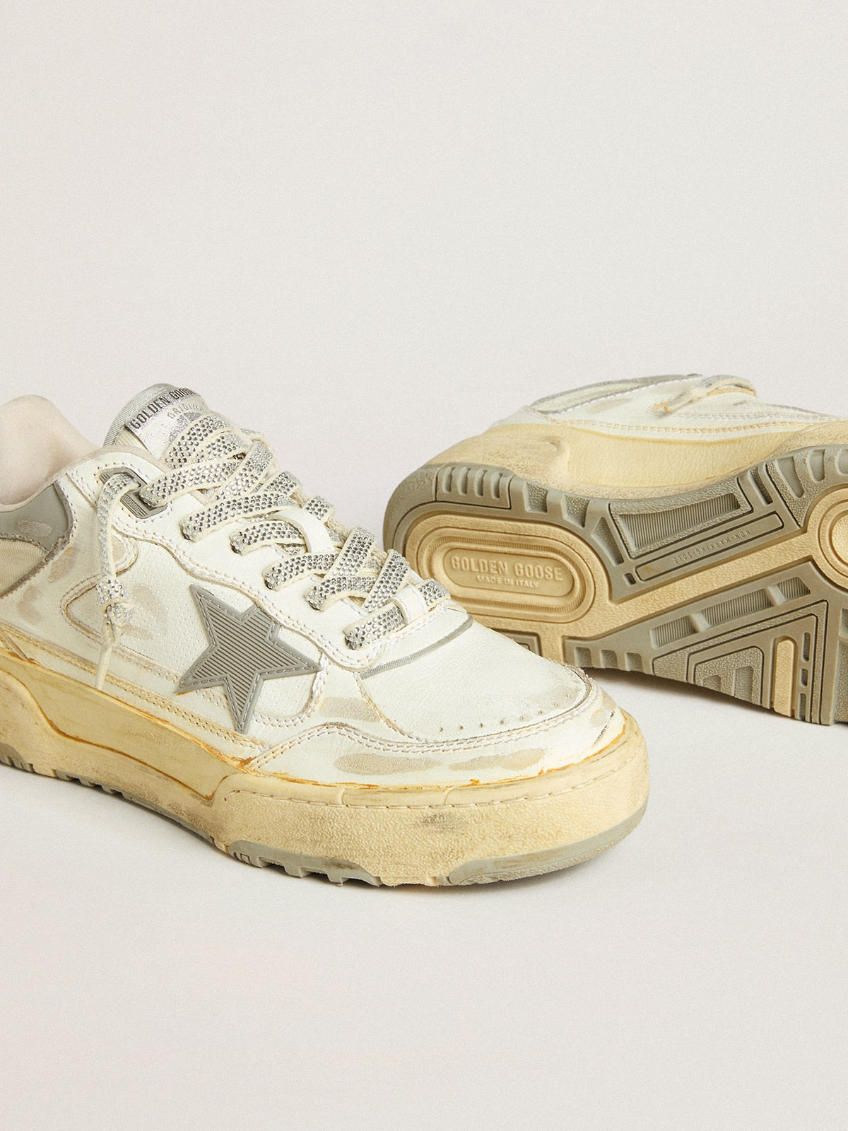 Men’s Forty2 in white leather with laces with Swarovski crystals and gray star