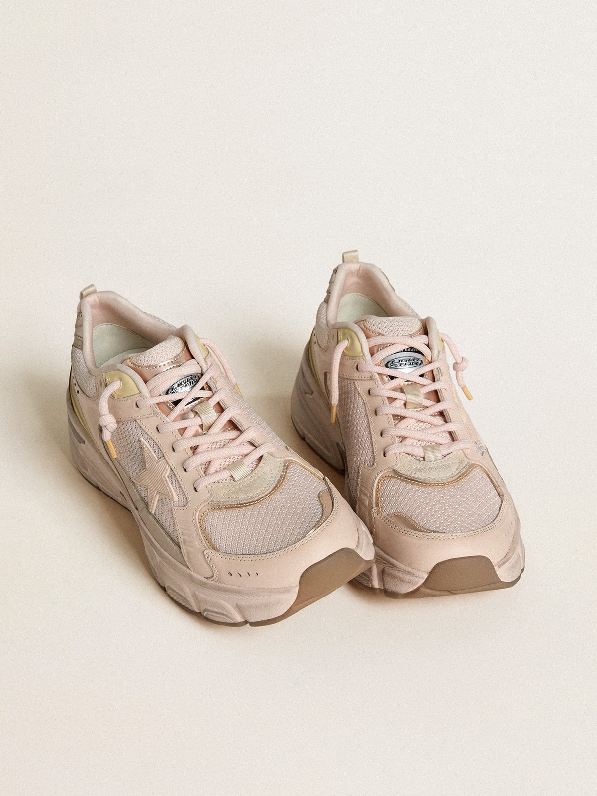 Men’s Lightstar with pink leather and mesh upper and pink star