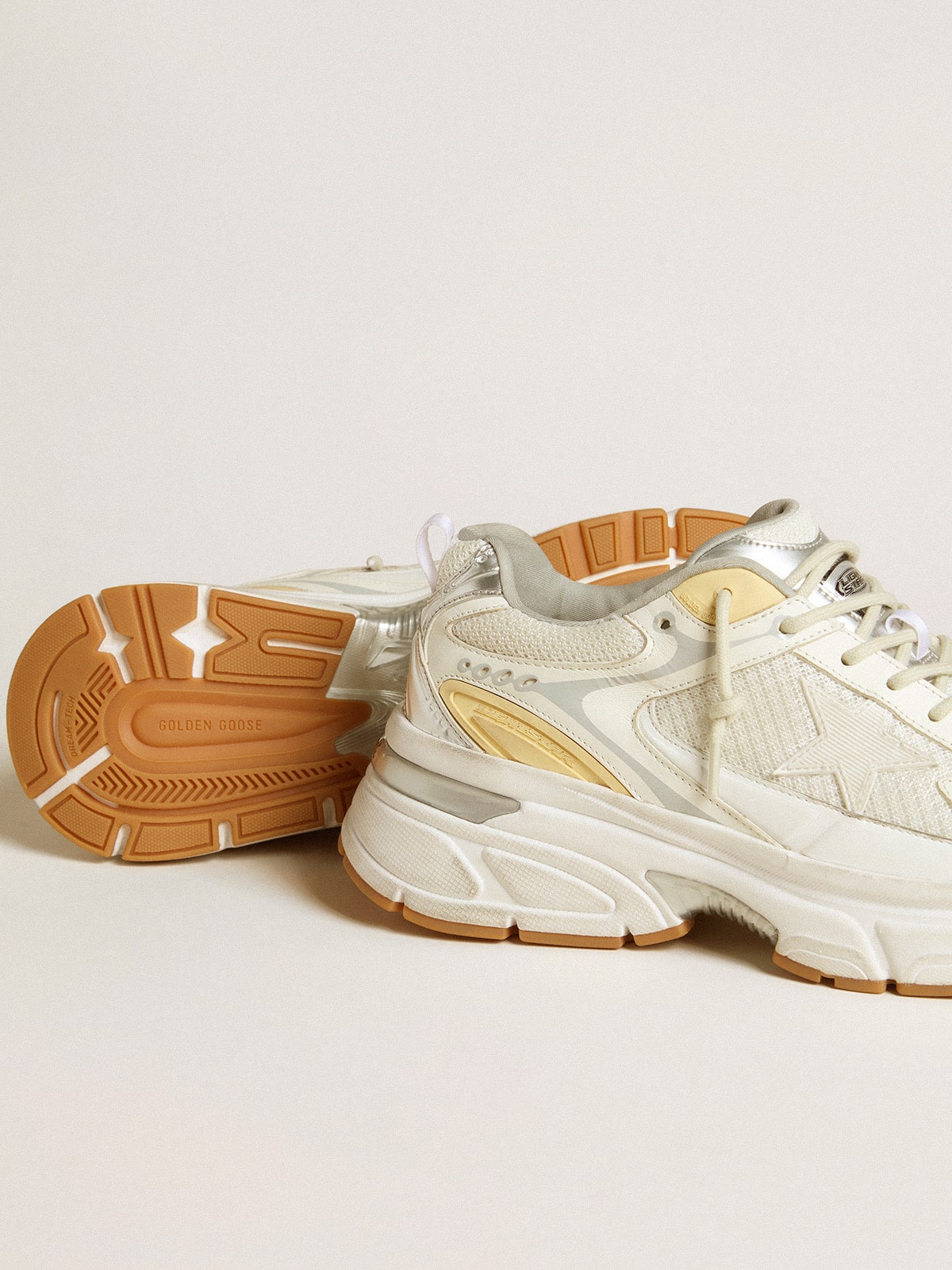 Men’s Lightstar in white leather and mesh with worn-white star