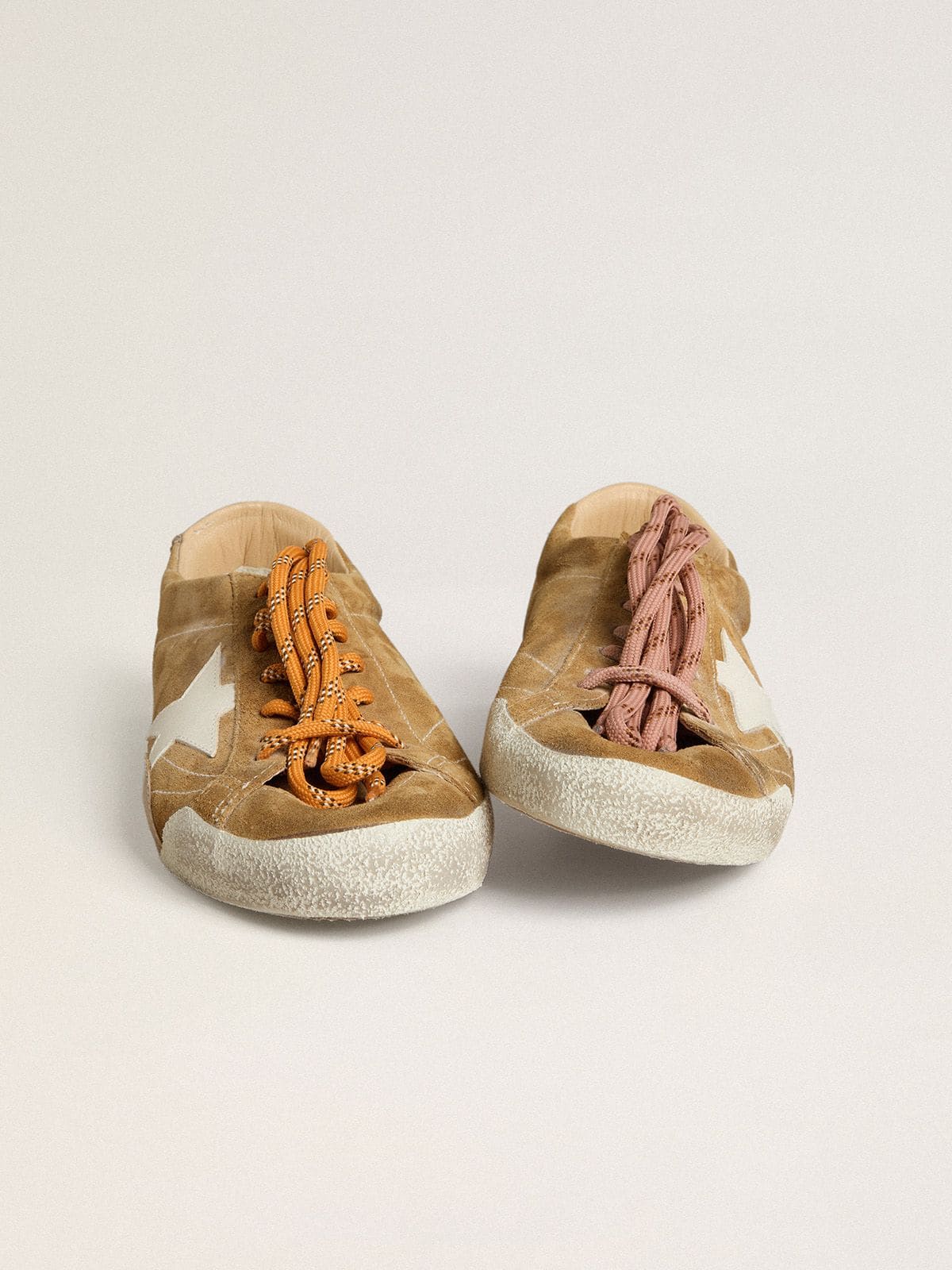 Men's True-Star in tobacco-colored suede with white star and platinum heel tab
