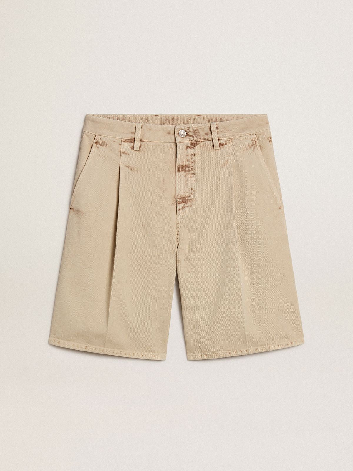 Men's Bermuda shorts in beige denim with a lived-in look finish