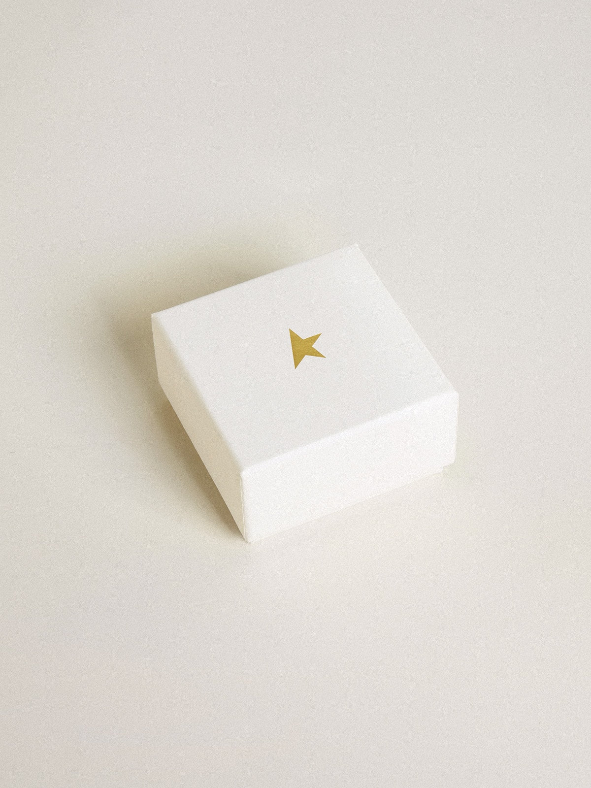 Letter B charm in gold-colored brass with crystals