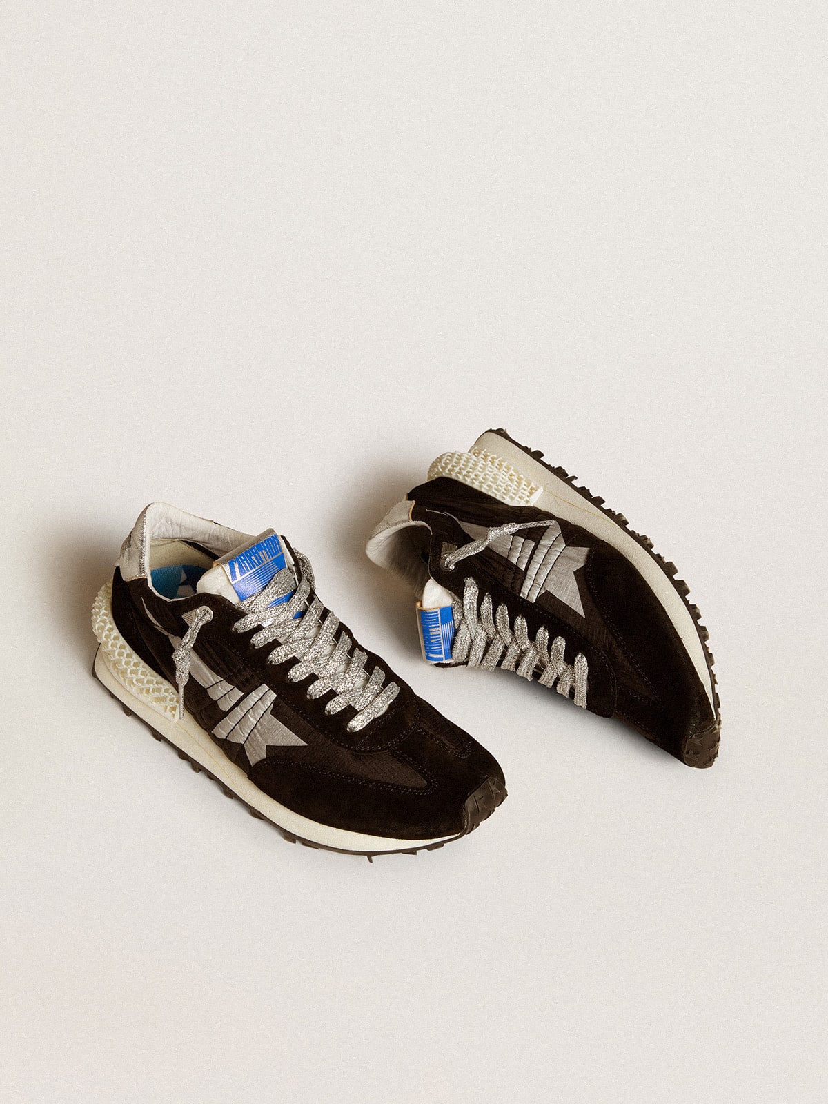Women’s Marathon with black ripstop nylon upper and silver star