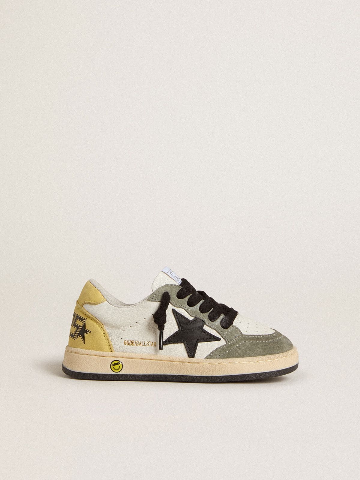Ball Star Young in white nappa with dark green suede inserts and black star