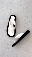Yamira Thong Bone