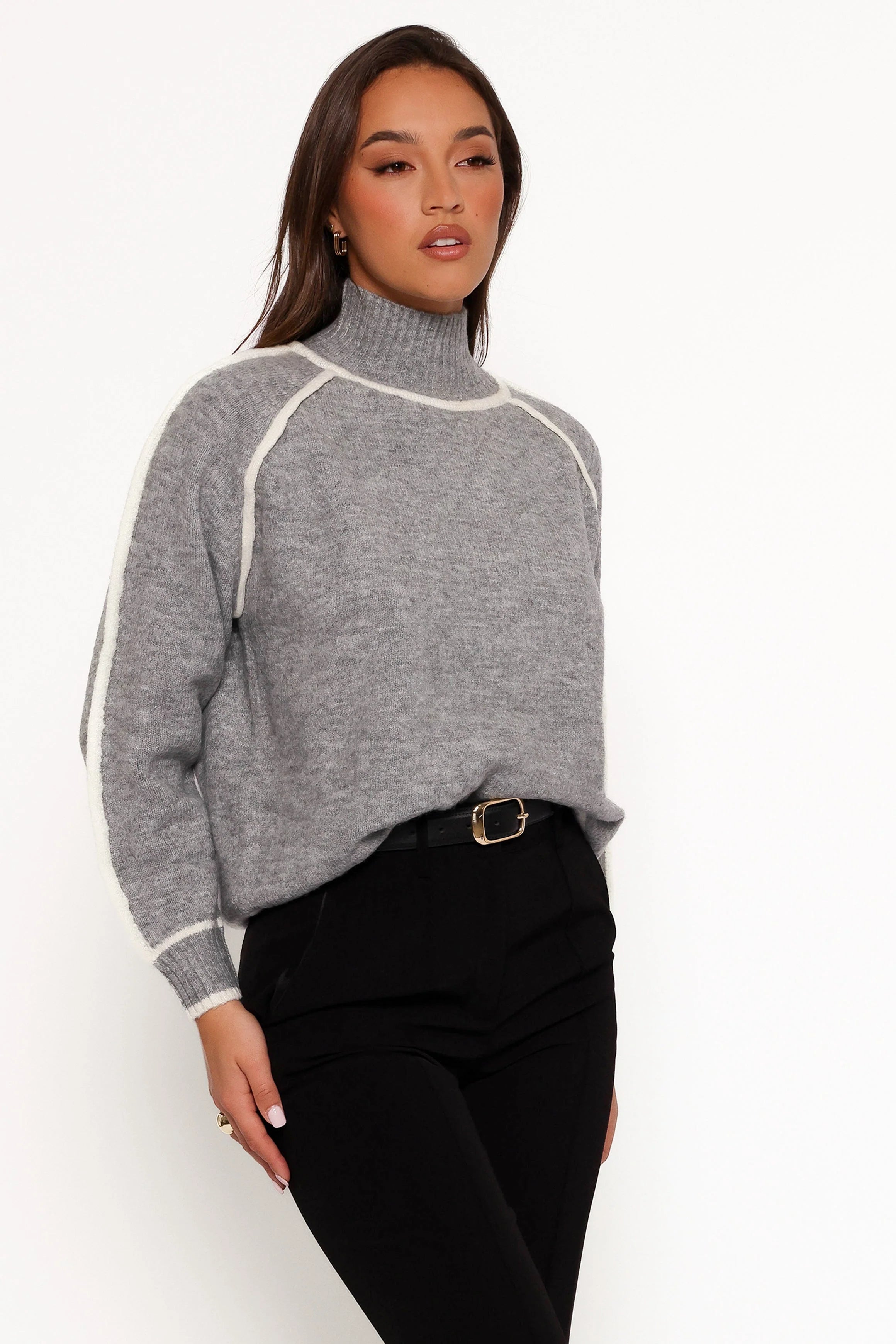 Rylee Contrast Hem Knit Sweater Grey