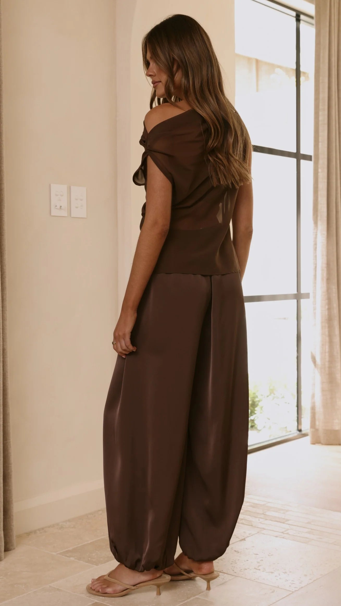 Zabella Sheer Off Shoulder Top Chocolate