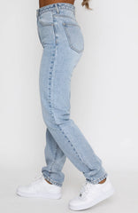 Whos That Girl Straight Leg Denim Jeans Washed Blue