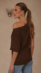 Aziel Off Shoulder Tee Chocolate
