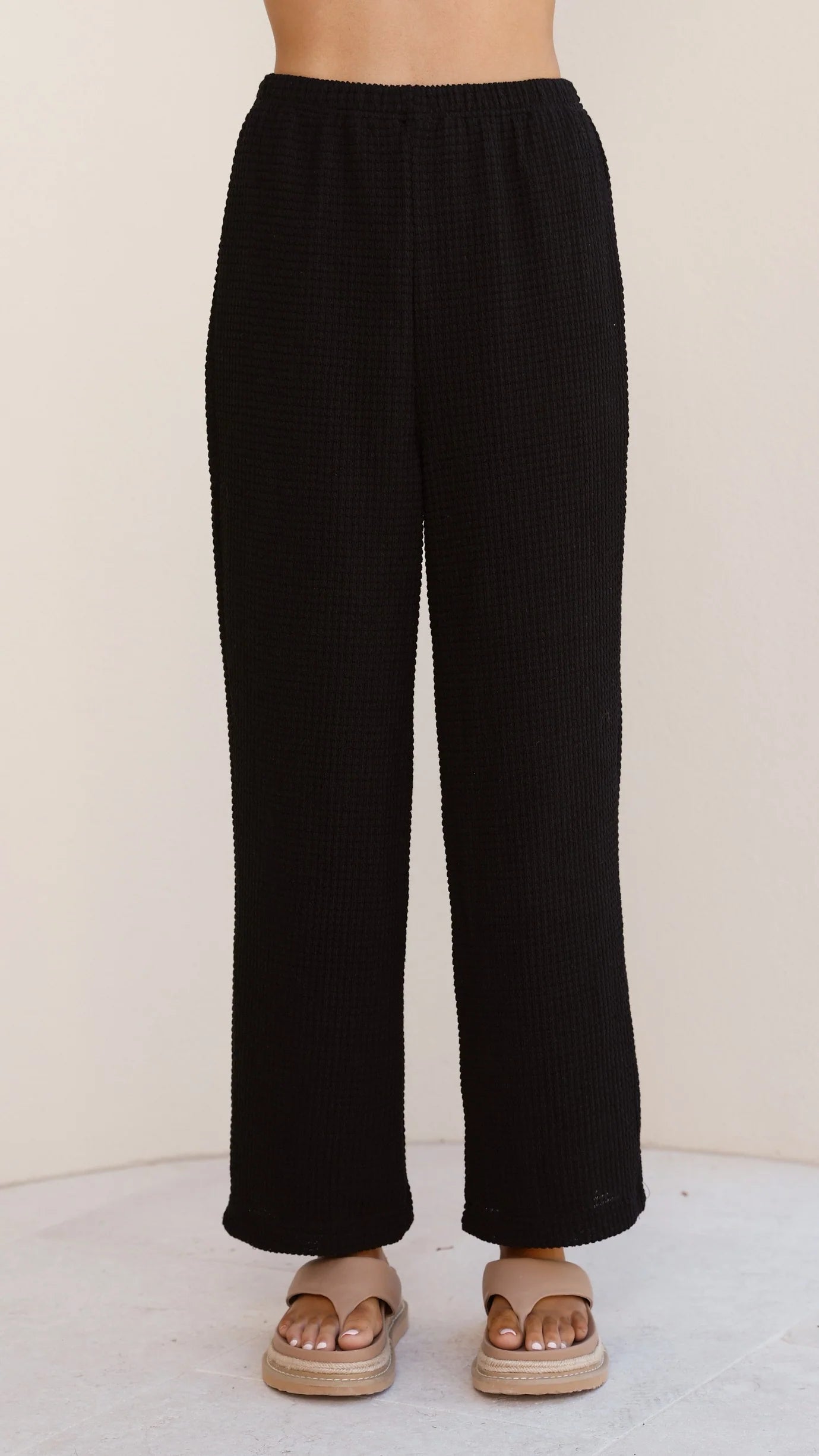 Naisha Pants Black