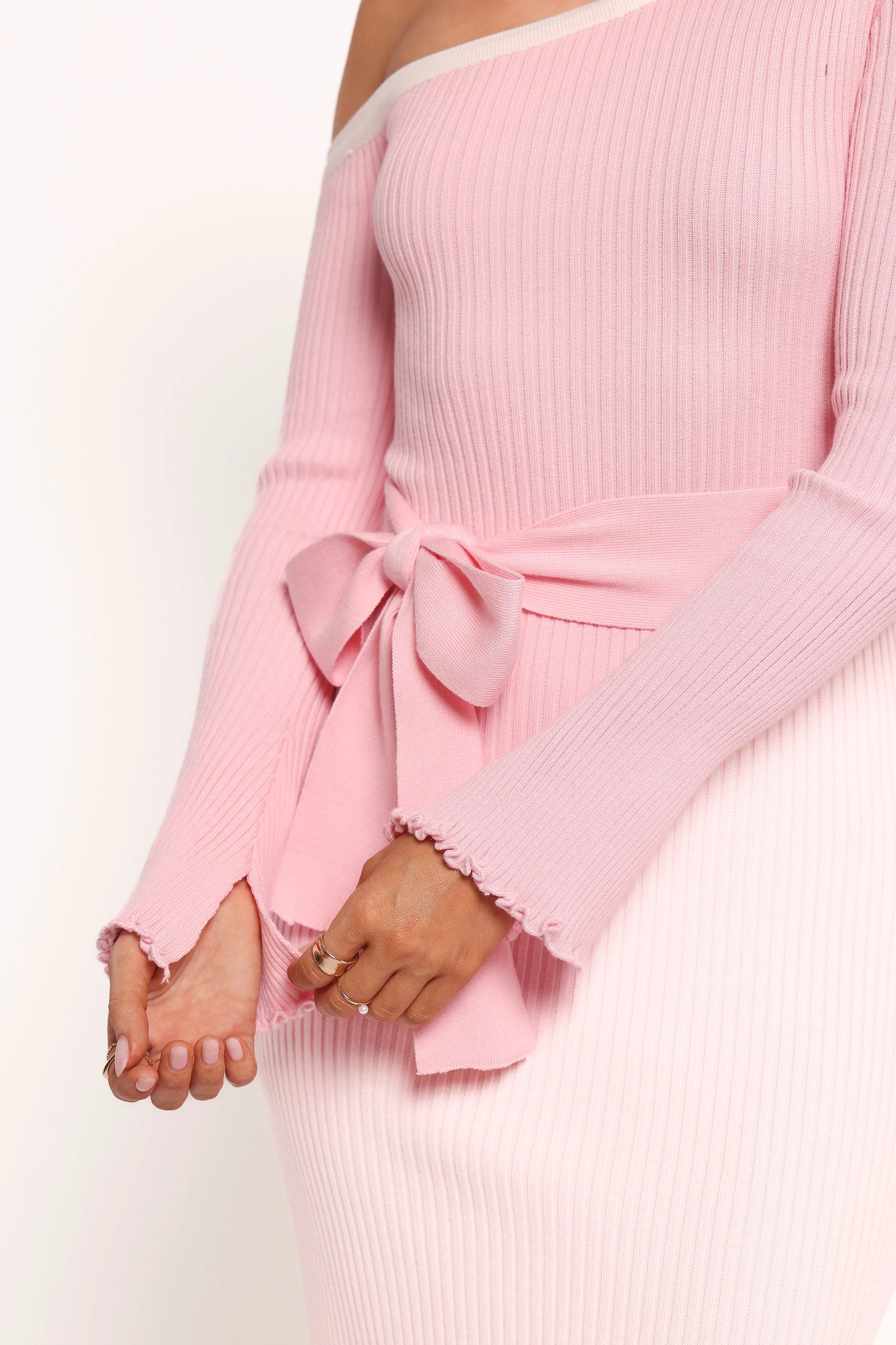 Milan Off Shoulder Midi Dress Pink