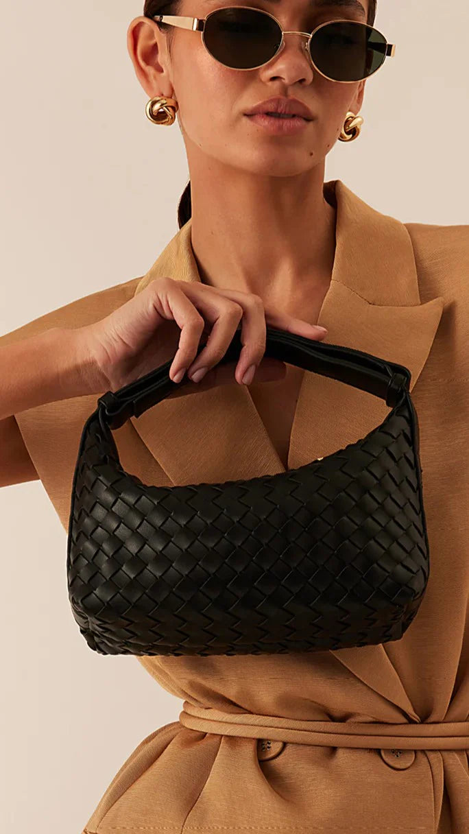 Isabelle Handle Bag Black